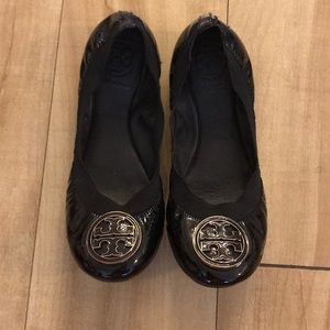 Tory Burch flats 5.5 black patent